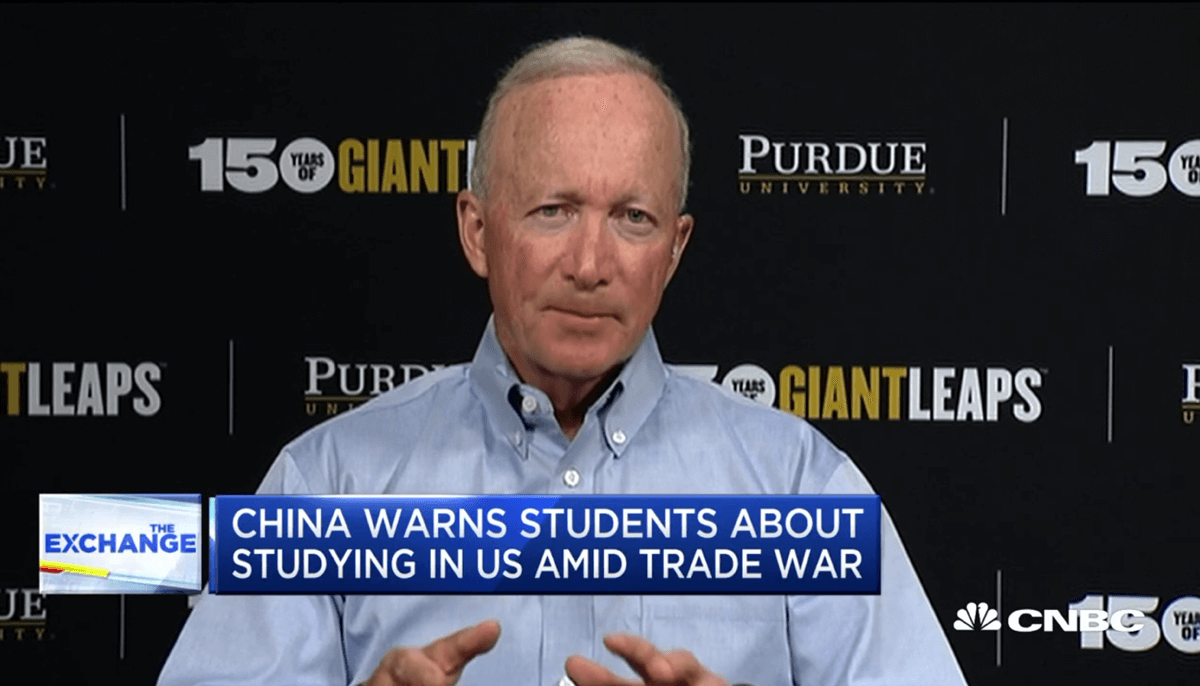 Caption on photo: "China warns students about styding in US amid trade war"