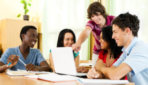 What Does Online Learning Look Like?