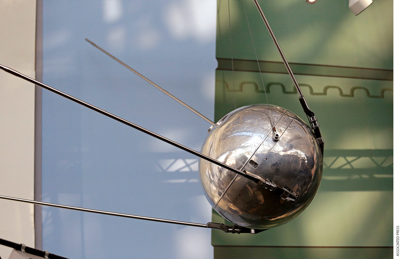 Sputnik 1